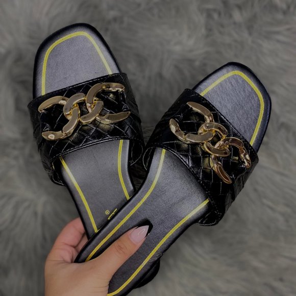 "BIG SALE" Chain Sandal Black - Picture 6 of 7